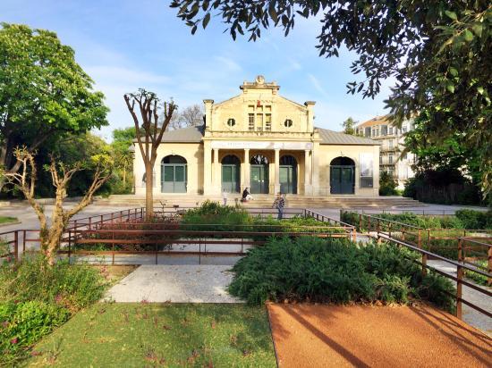 パビヨン ポピュレール